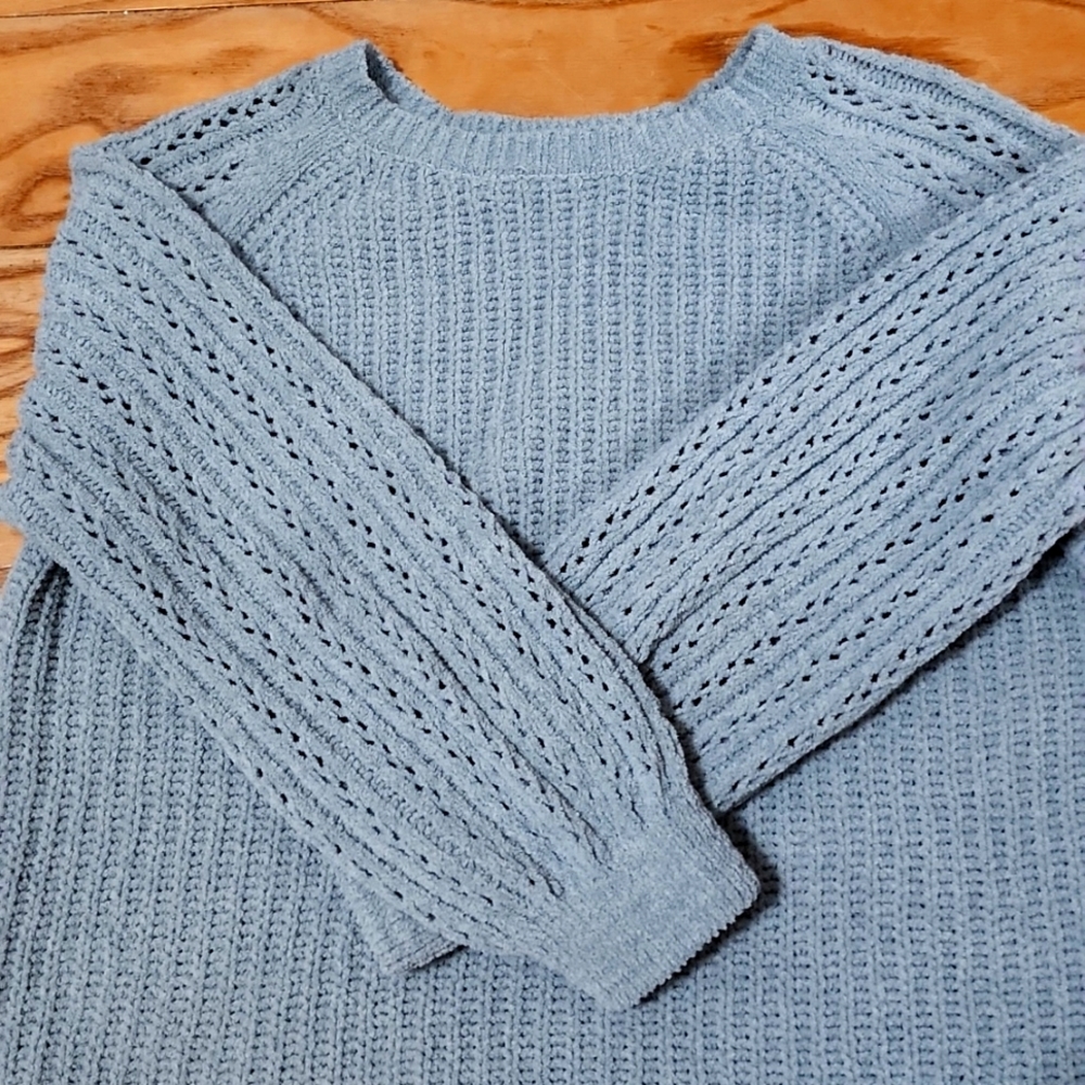 Sweater - Picture 3 of 5